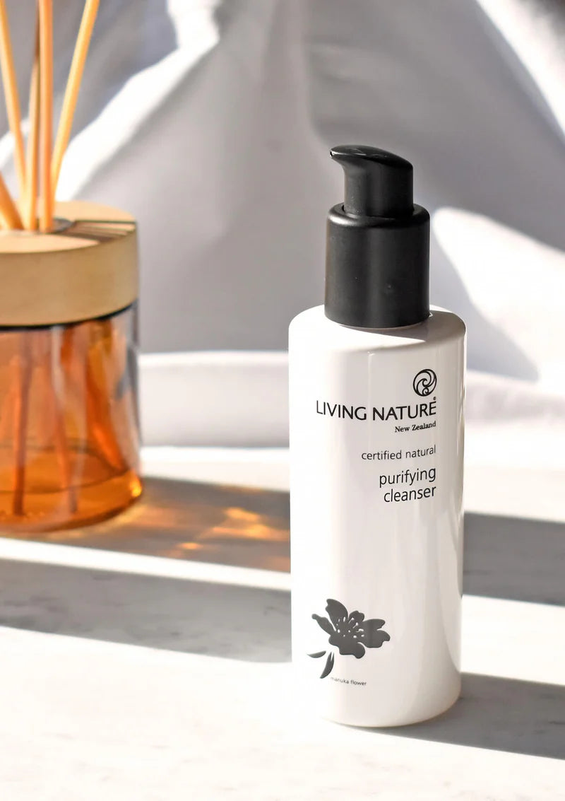 Living Nature - PURIFYING CLEANSER 120ml - WERTE FREUNDE
