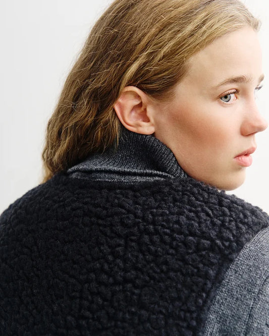 ROTHOLZ - Sherpa Vest True Black
