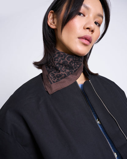 JAN N JUNE - VAD PRINTED COTTON SCARF dark leo print