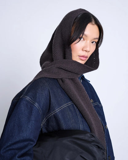 JAN N JUNE - NIRA LAMBSWOOL HOODED SCARF zartbitter