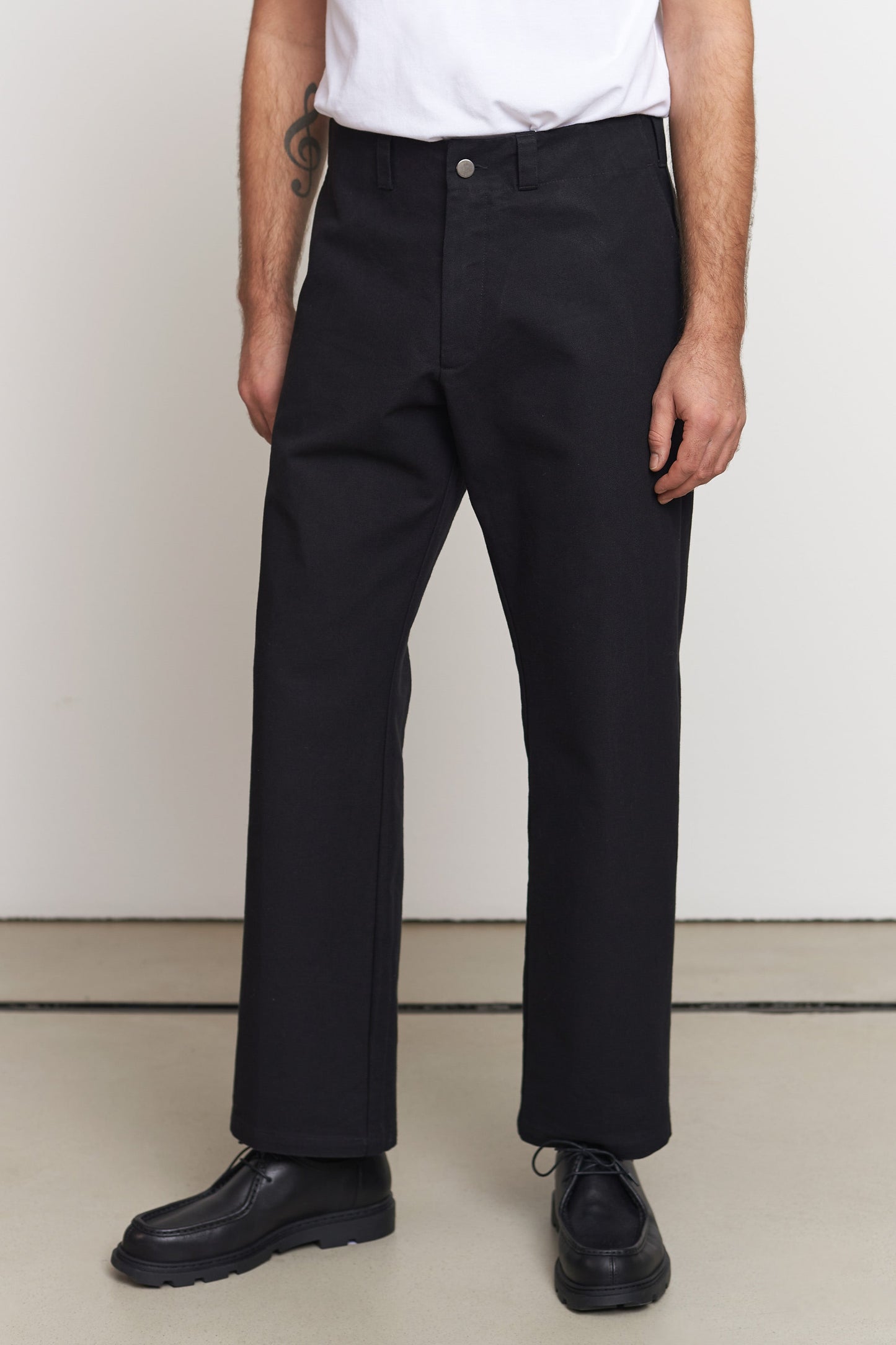 About Companions - WABAN trousers black