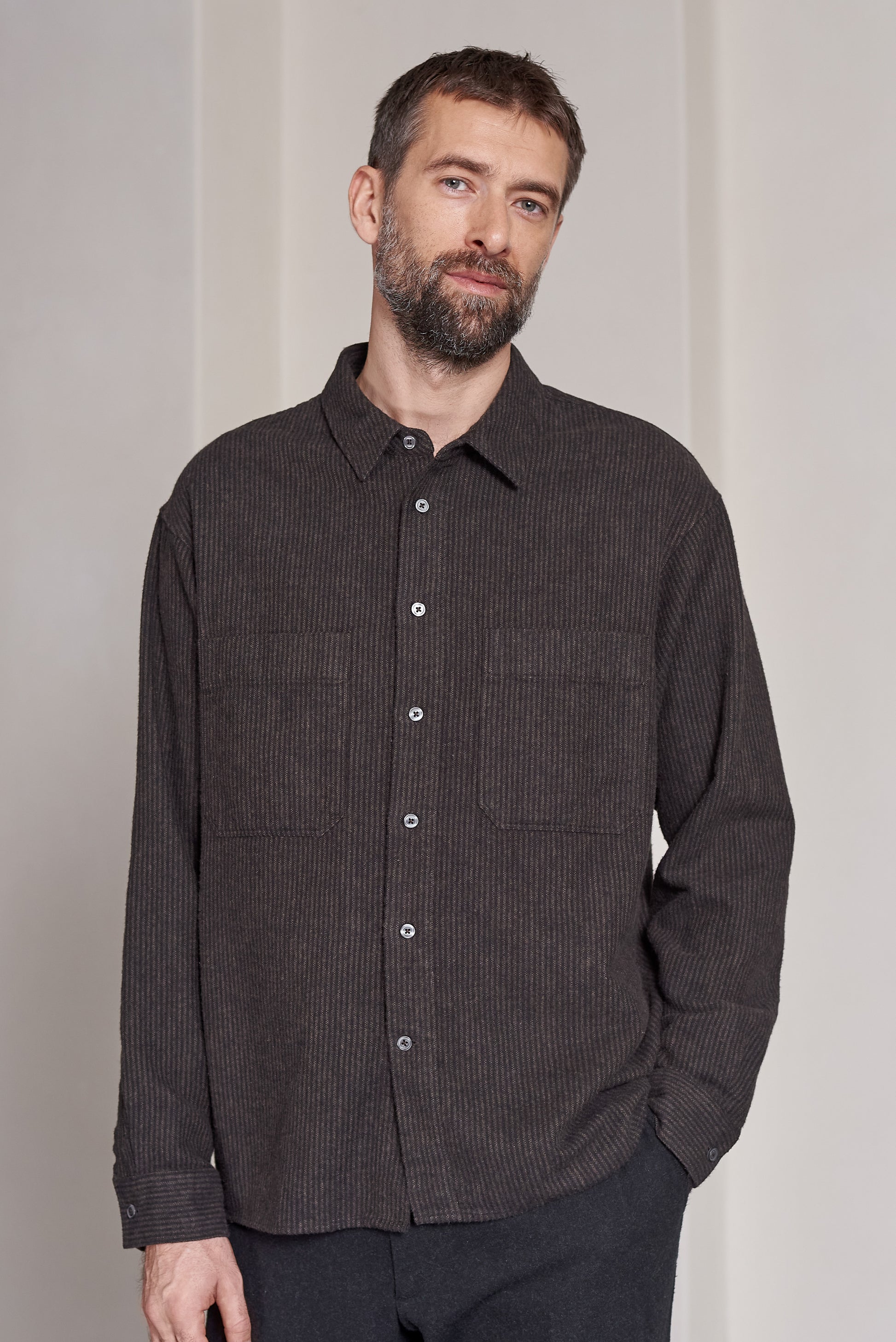 About Companions - DARIO shirt striped brown - WERTE FREUNDE