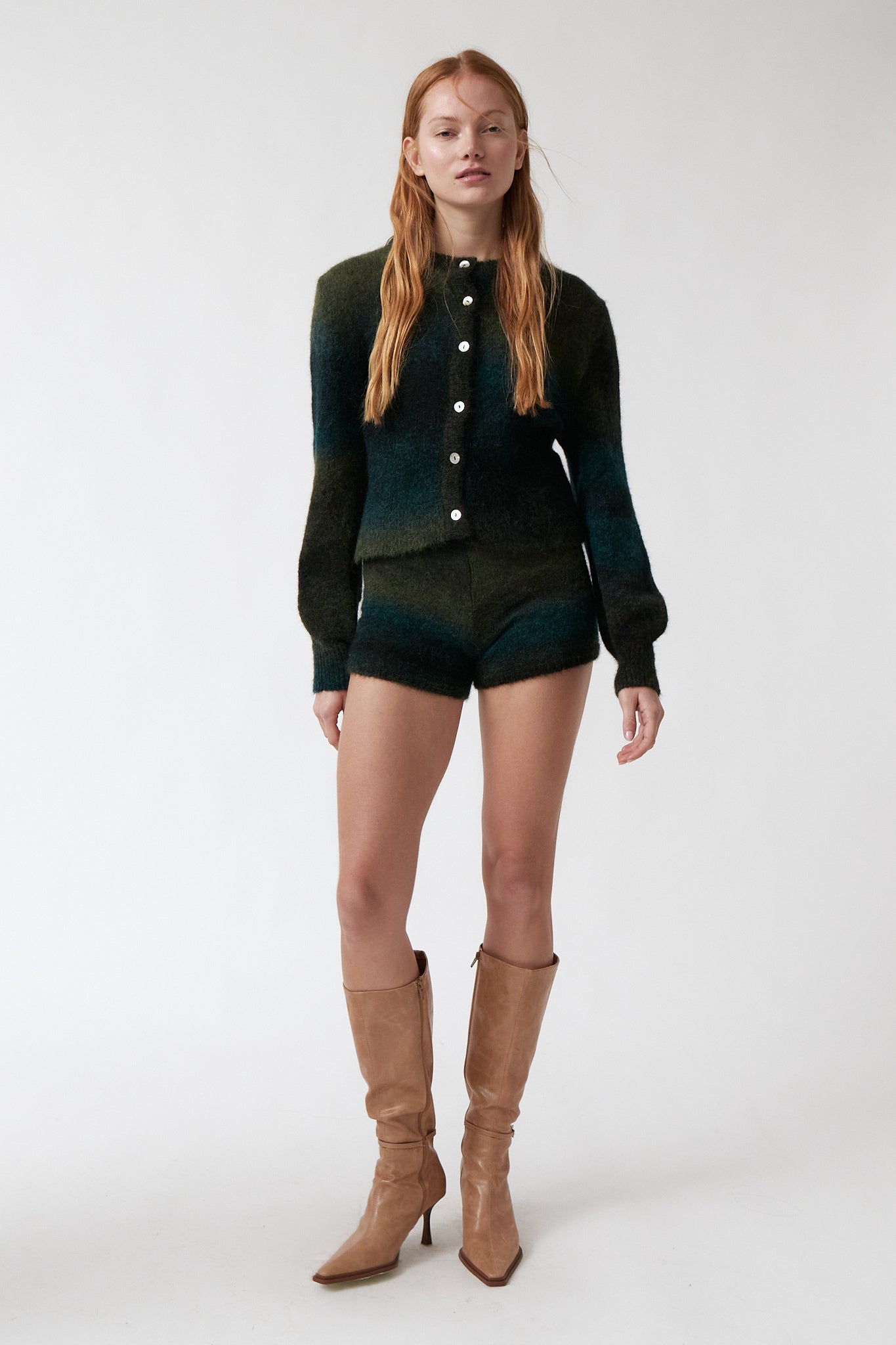 amt. - Jade Cardigan Green Gradient - WERTE FREUNDE