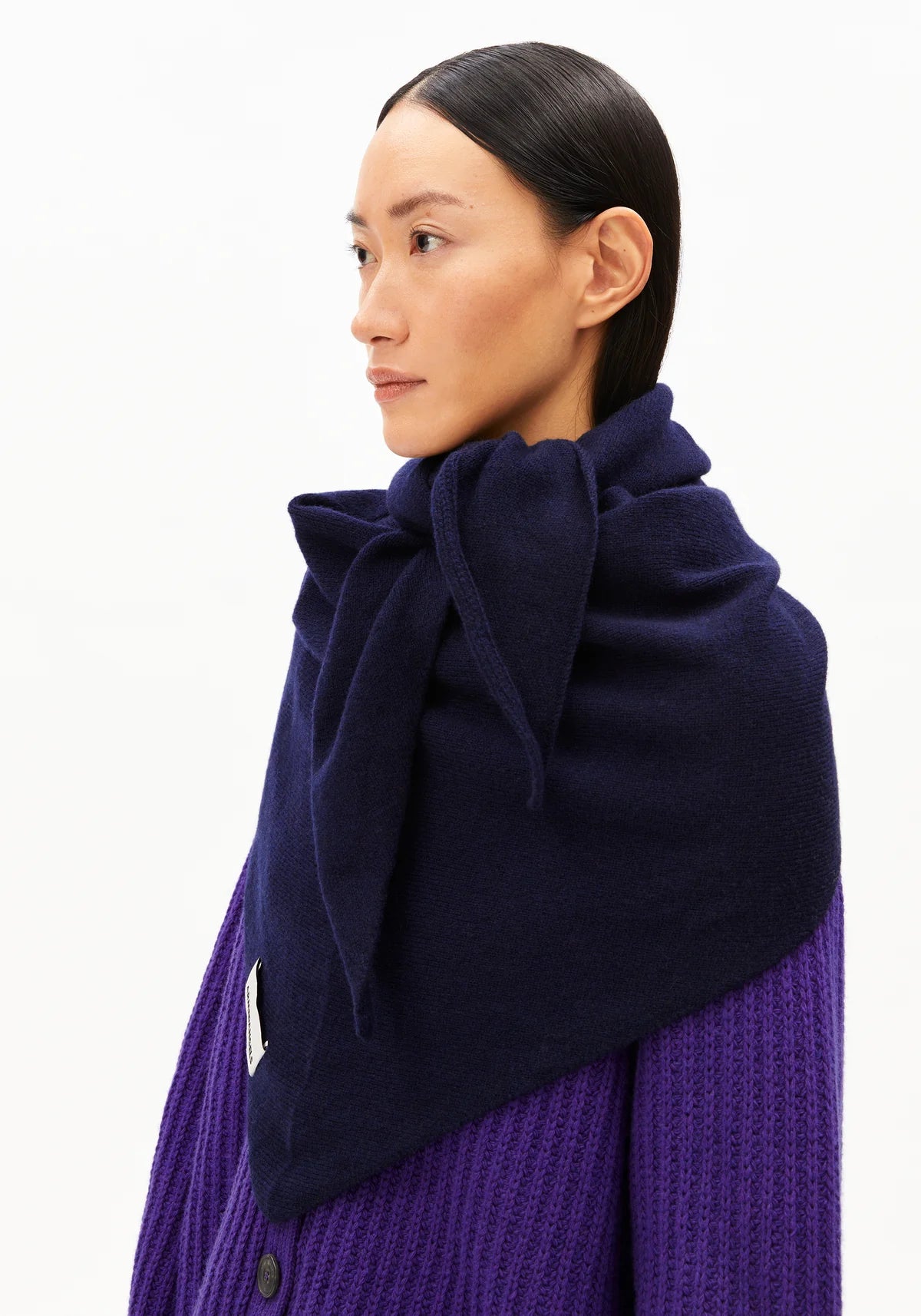 Armedangels - BRYANAA TRIANGLE SCARF Accessoires Schal tinted navy - WERTE FREUNDE