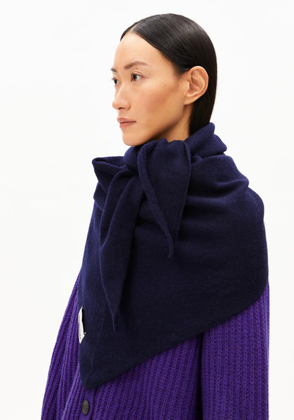 Armedangels - BRYANAA TRIANGLE SCARF Accessoires Schal tinted navy - WERTE FREUNDE