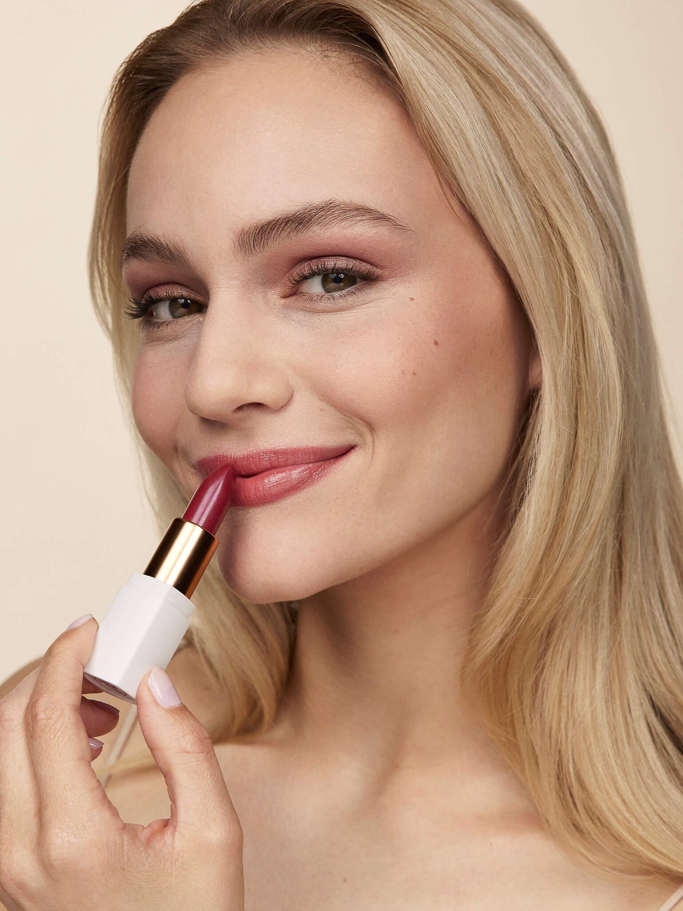 BYENA Beauty - Beyond Lippenstift 3,5g - WERTE FREUNDE