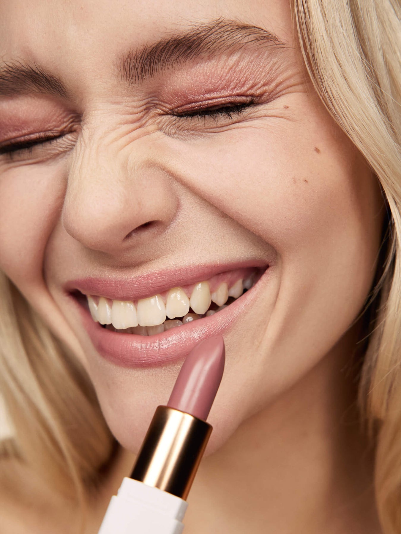 BYENA Beauty - Beyond Lippenstift 3,5g - WERTE FREUNDE