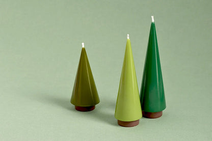 not the girl who misses much - Candle Tree L