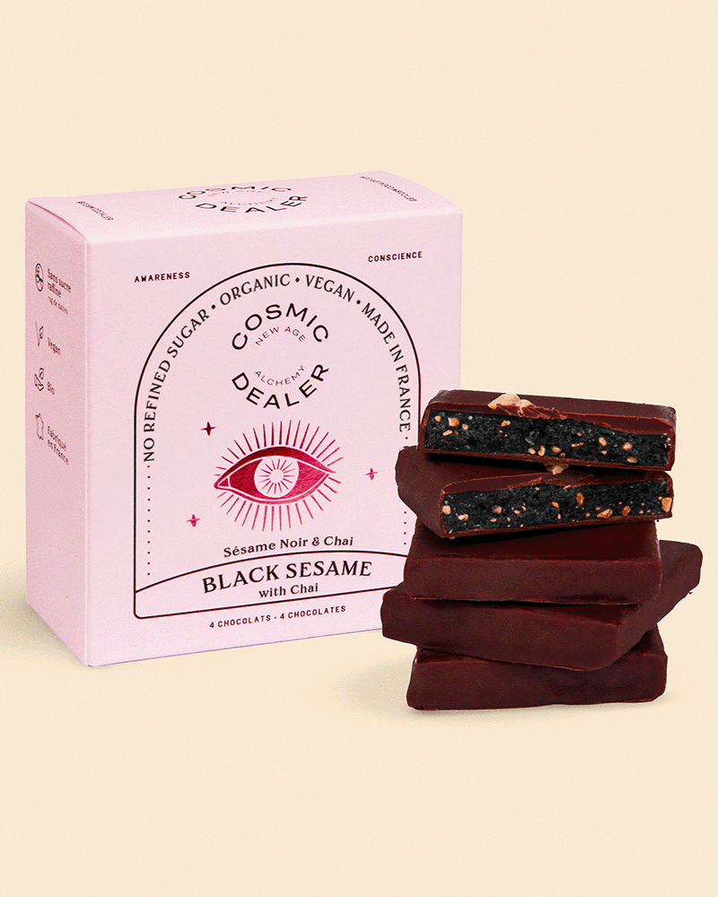 Cosmic Dealer - Nut Butter Chocolate Black Sesame and Chai 4 x 20g - WERTE FREUNDE