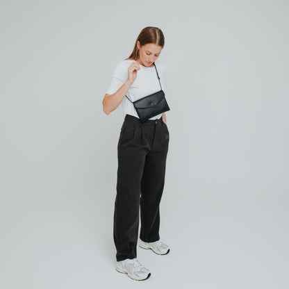 ann kurz - CUTE CLUTCH NAPPA BLACK