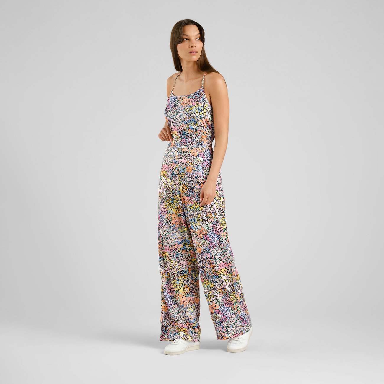 DEDICATED - Strap Top Hoby Meadow Flowers Multi Color - WERTE FREUNDE