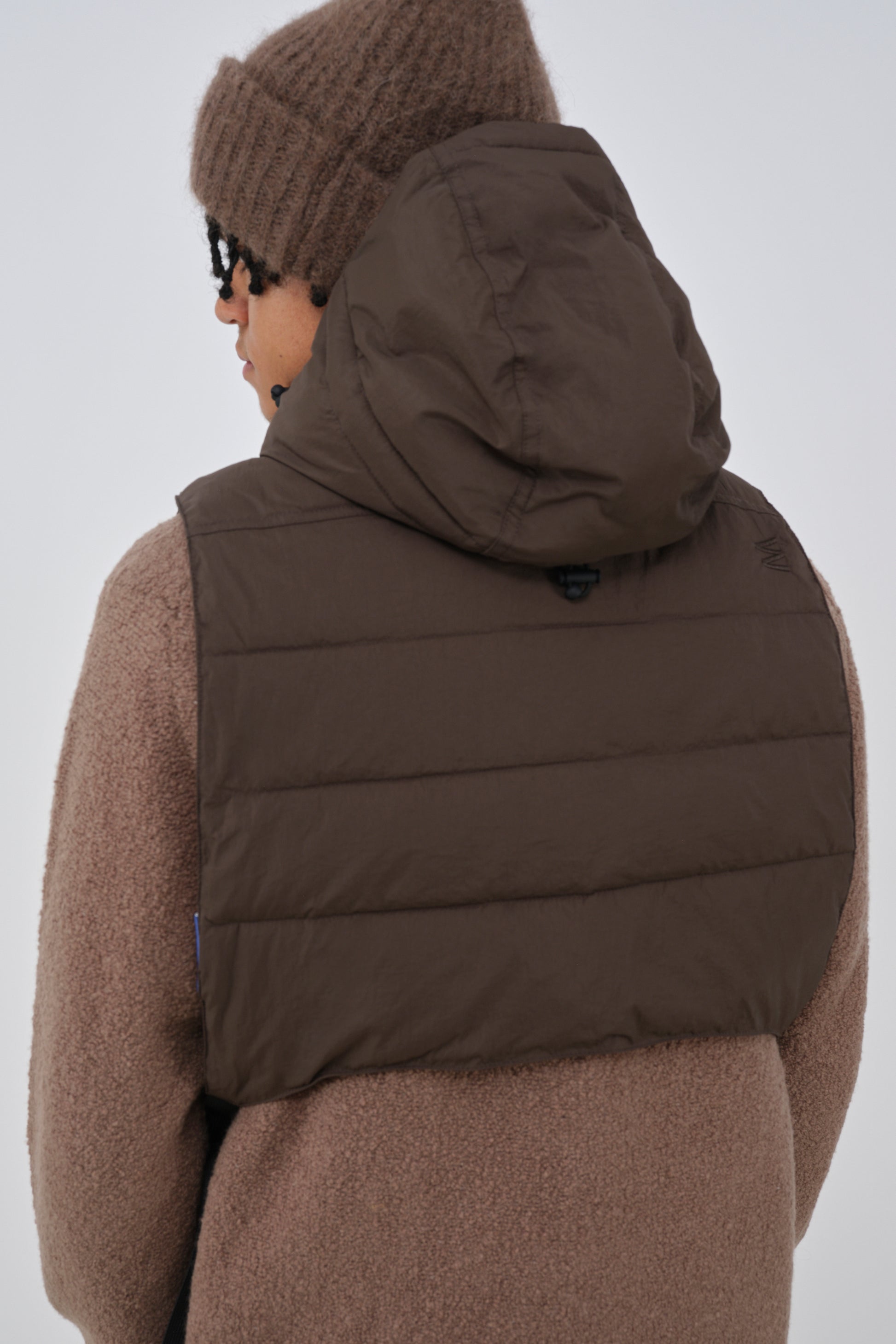 embassy - HIXON HOOD BLACK OLIVE - WERTE FREUNDE