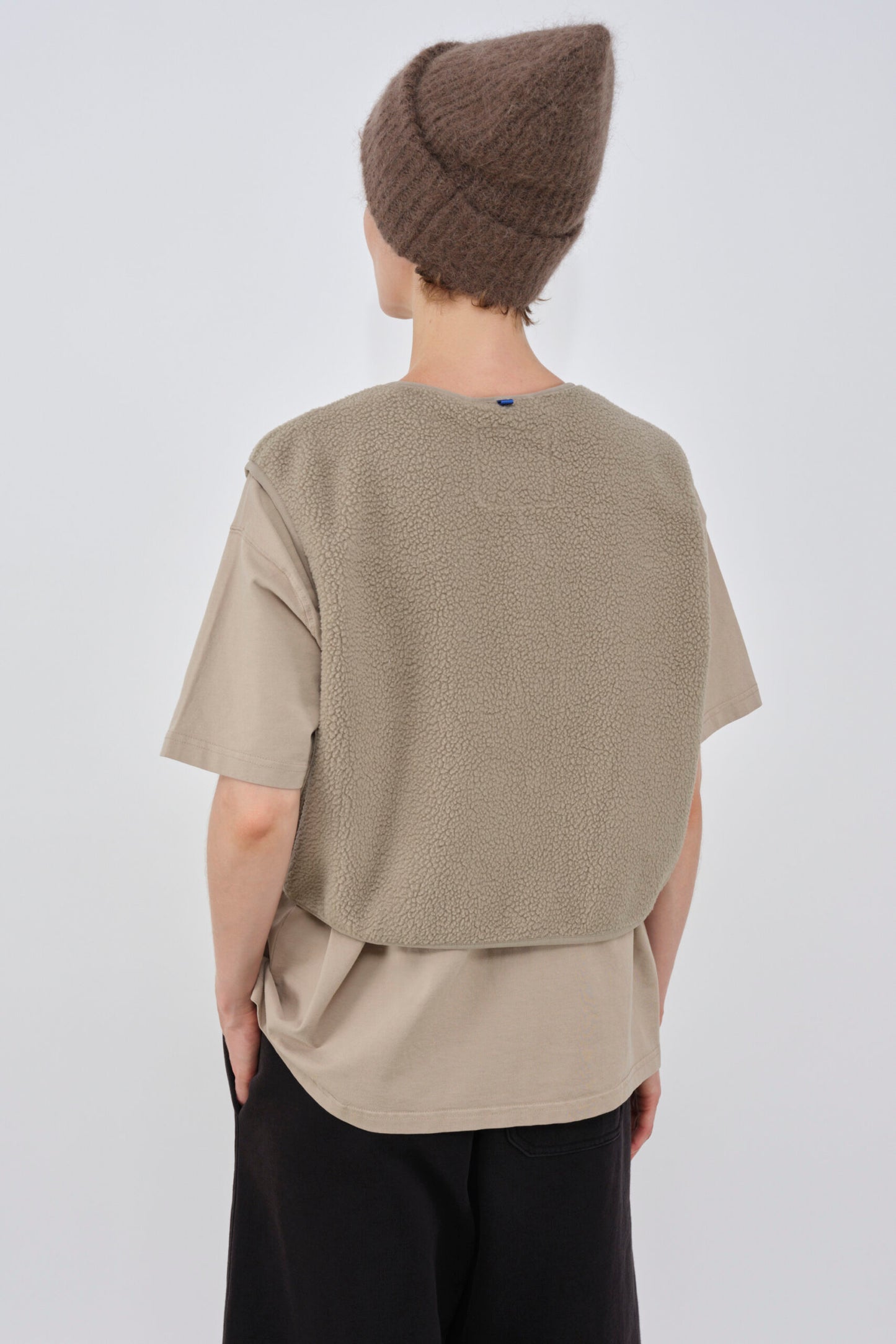 embassy - BELVA FLEECE VEST PALE OLIVE - WERTE FREUNDE