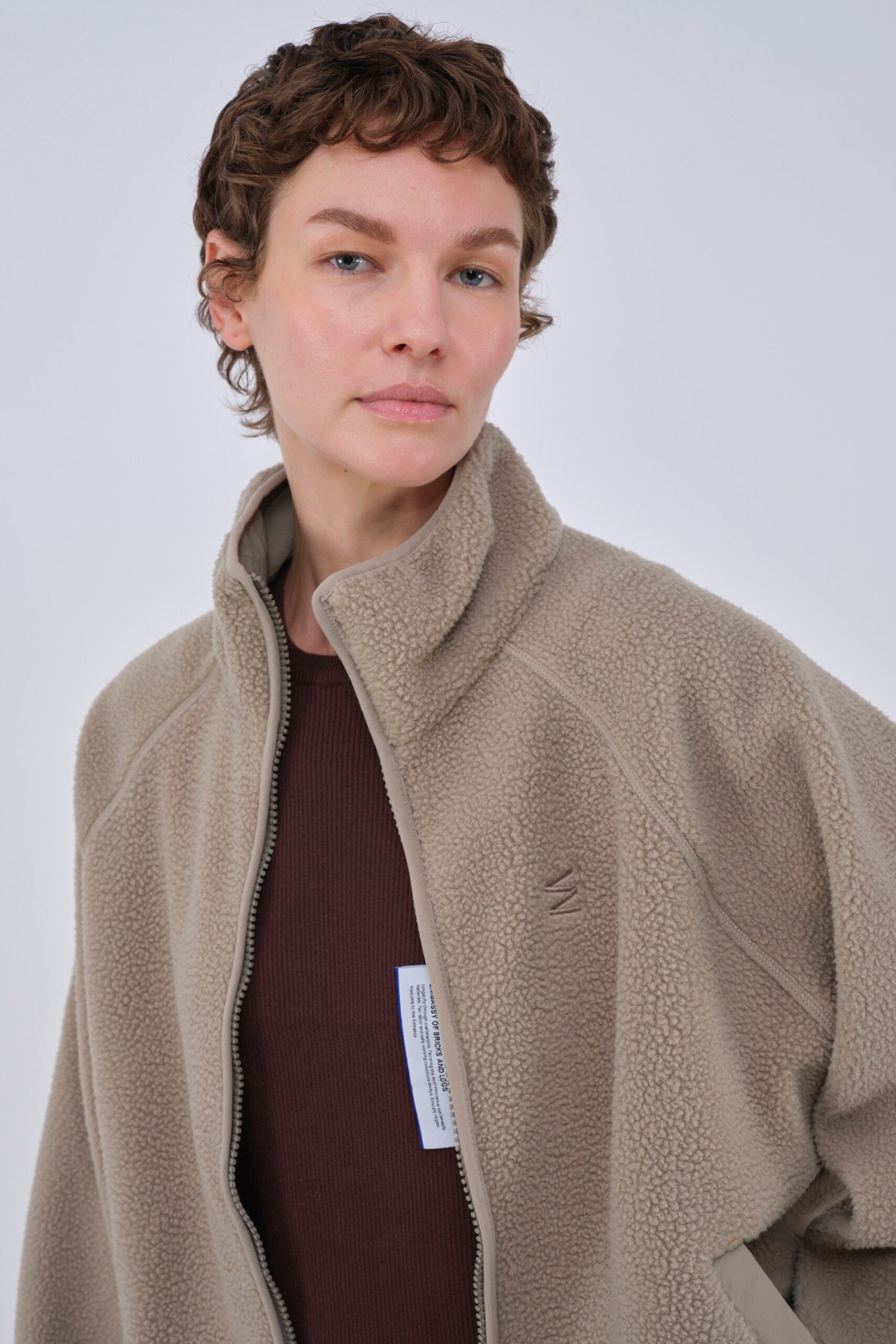 embassy - CALI FLEECE JACKET PALE OLIVE - WERTE FREUNDE