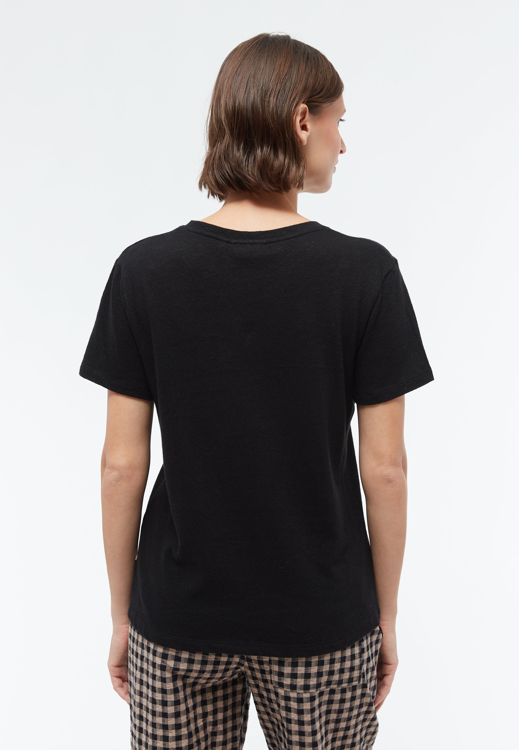 GIVN - Julia T-Shirt Black (Linen) - WERTE FREUNDE