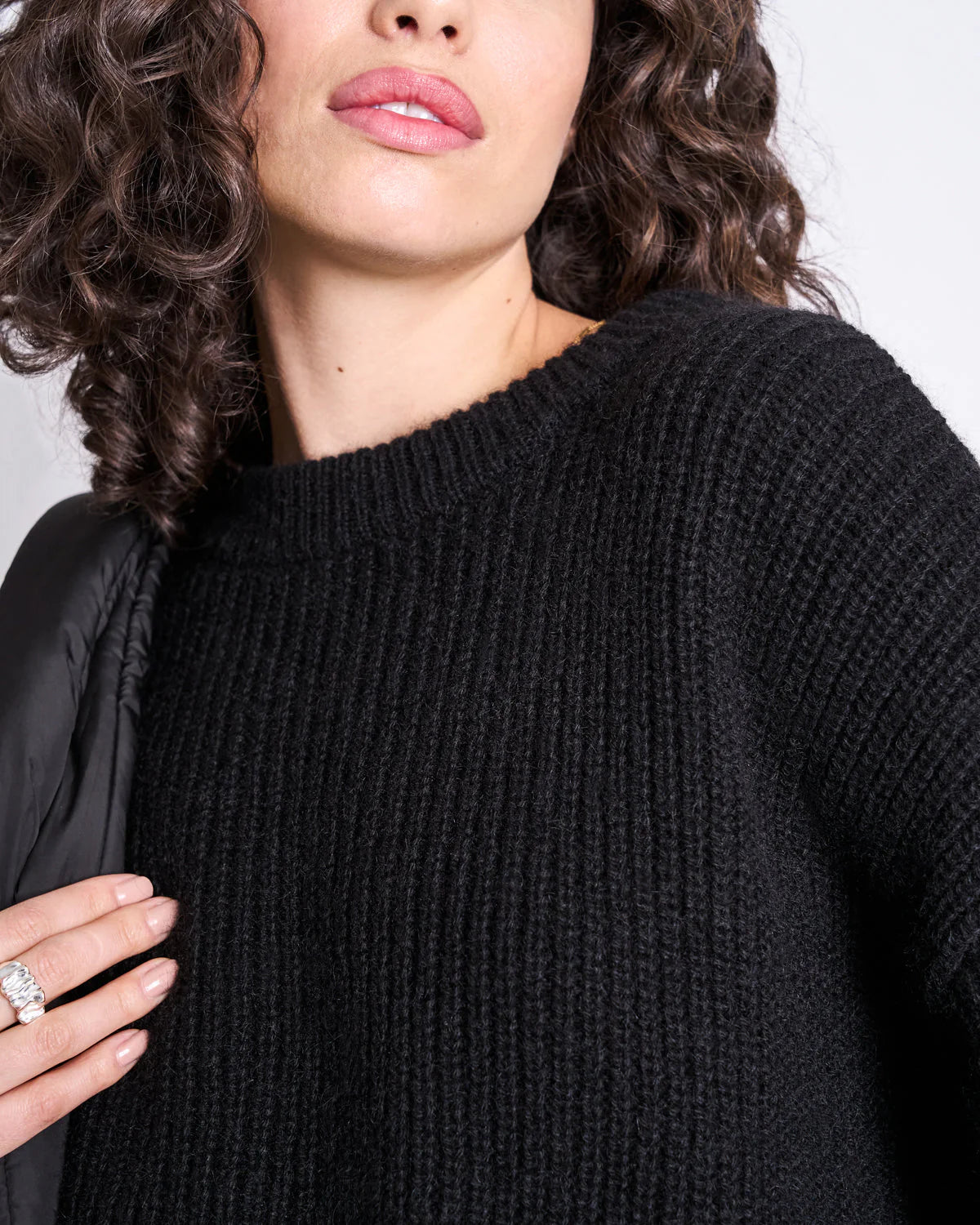 JAN N JUNE - ANI Wooly Jumper black - WERTE FREUNDE