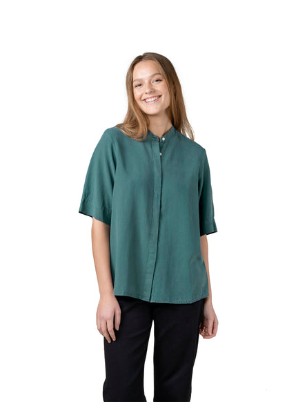 Klitmøller - Solrun shirt Moss Green - WERTE FREUNDE
