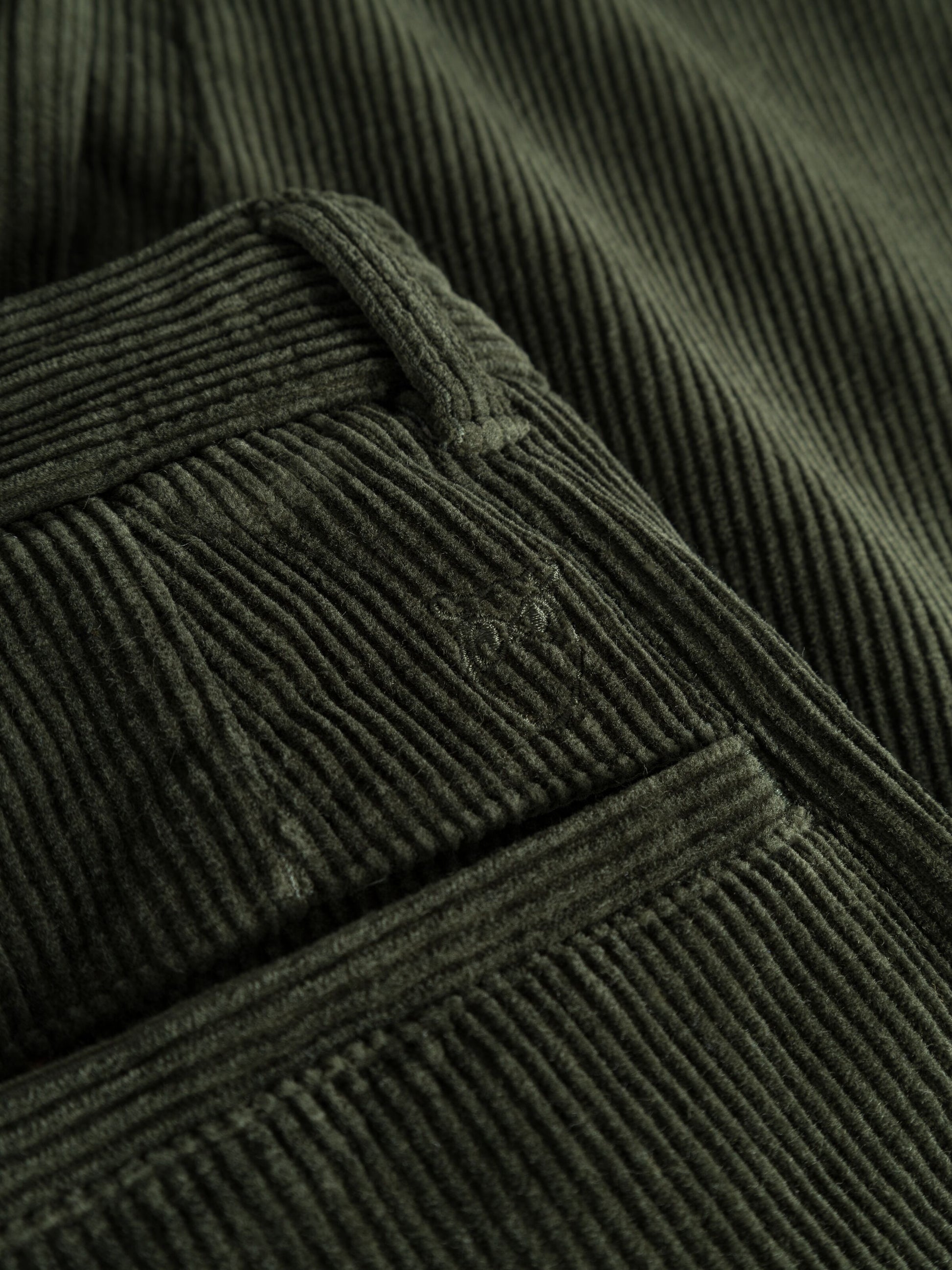 KCA - Organic Cotton CHUCK Corduroy Pants Forrest Night - WERTE FREUNDE
