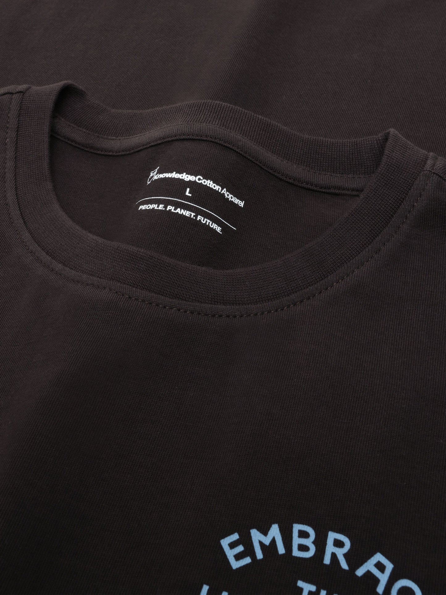 KCA - Regenerative Organic Cotton Back Print T-Shirt Chocolate Torte - WERTE FREUNDE