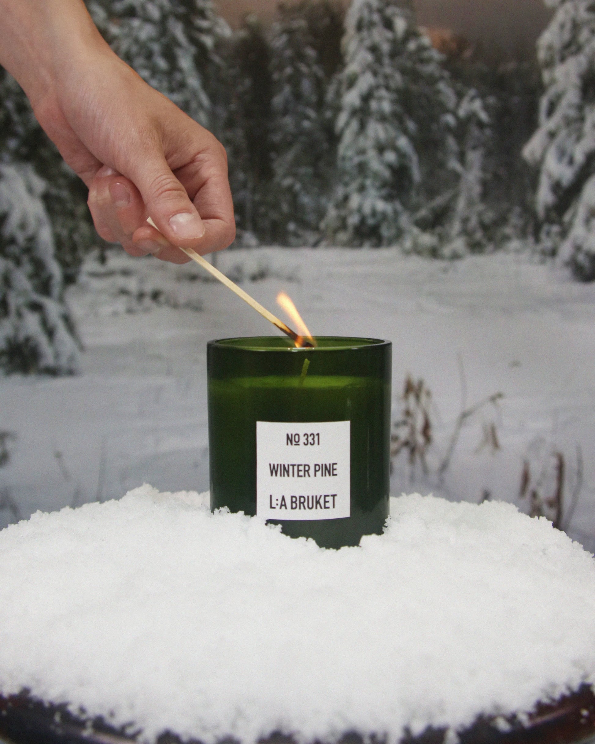 LA BRUKET - Duftkerze 331 Winter Pine 260g - WERTE FREUNDE