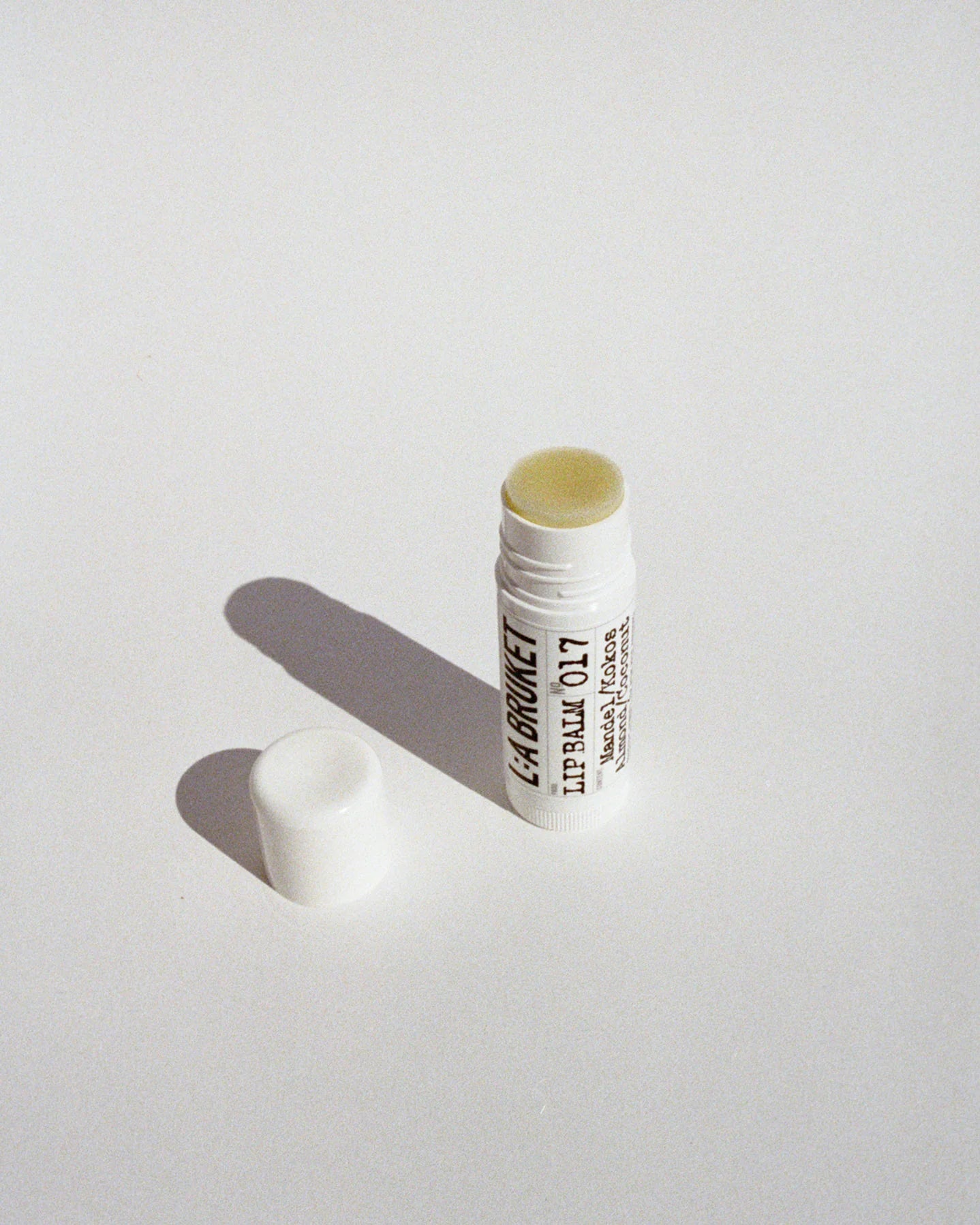LA BRUKET - Lippenbalsam 017 Mandel-Kokos 14g - WERTE FREUNDE