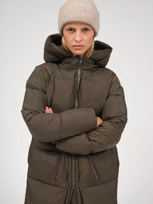 embassy - LAUSANNE PUFFER COAT BLACK OLIVE