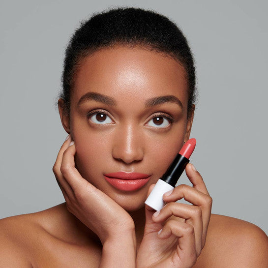 LILY LOLO - Vegan Lipstick – 4g - WERTE FREUNDE