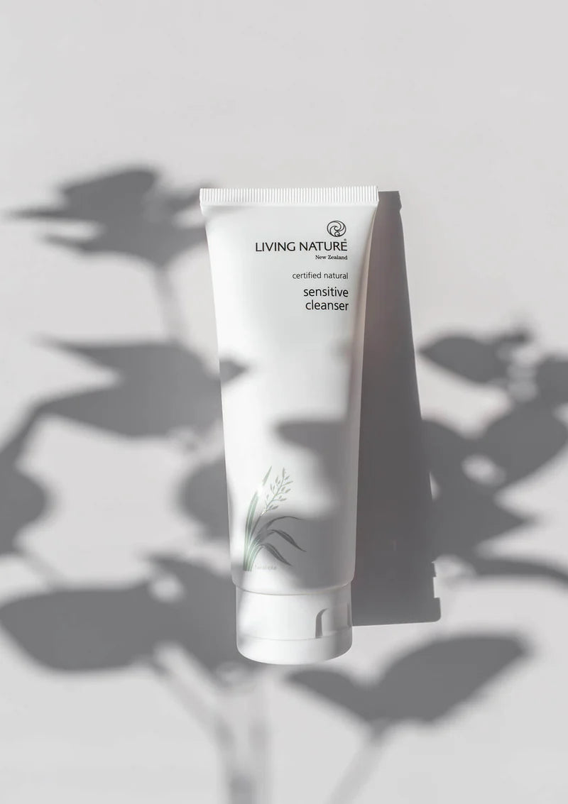 Living Nature - SENSITIVE CLEANSER 100ml - WERTE FREUNDE