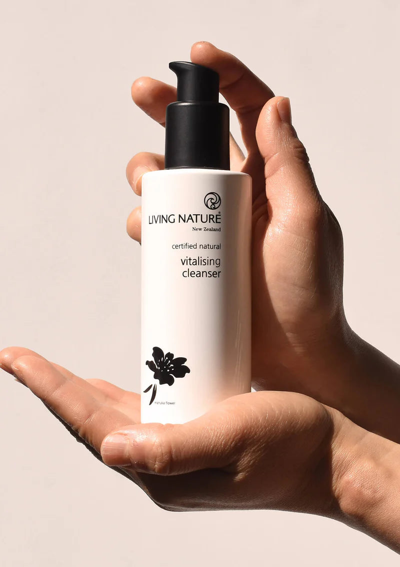 Living Nature - VITALISING CLEANSER 120ml - WERTE FREUNDE