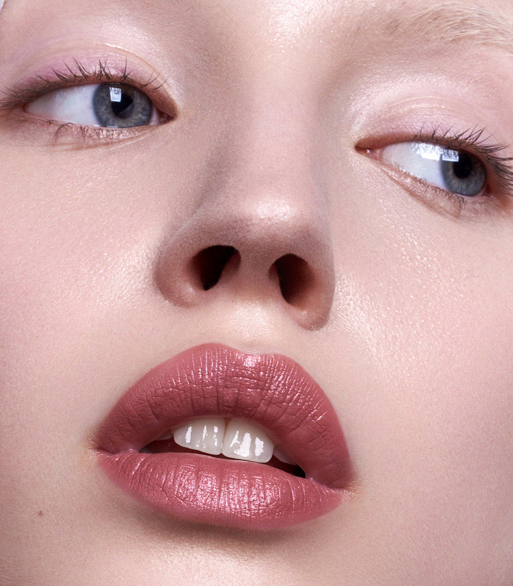 MADARA - VELVET WEAR Matte Cream Lipstick 3,8g - WERTE FREUNDE