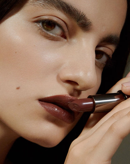 MADARA - DAZZLE NIGHTS Glänzender Lippenstift 3,8g - WERTE FREUNDE