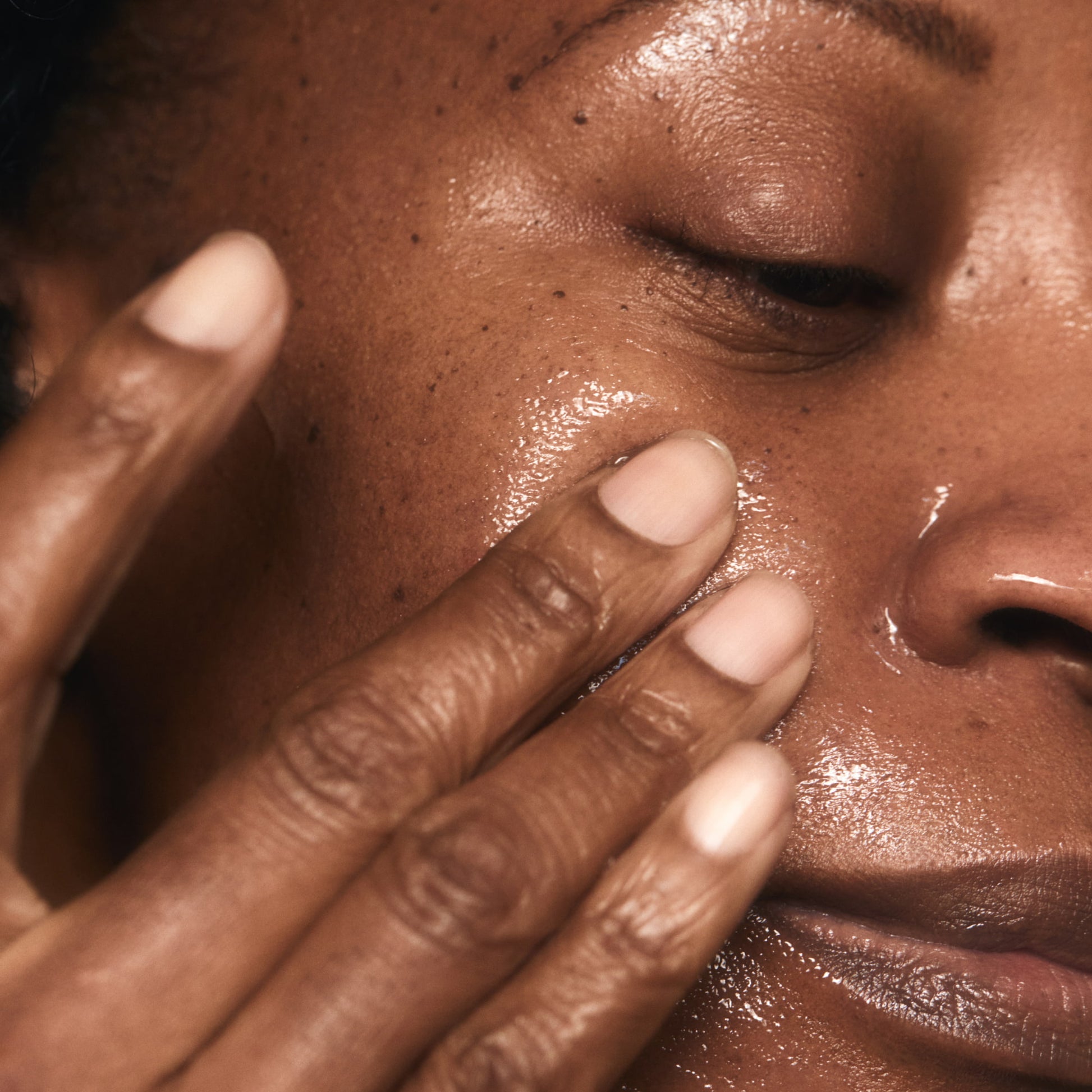 MADARA - AGE PRO Hydra Firm Hyaluron jelly 75ml - WERTE FREUNDE