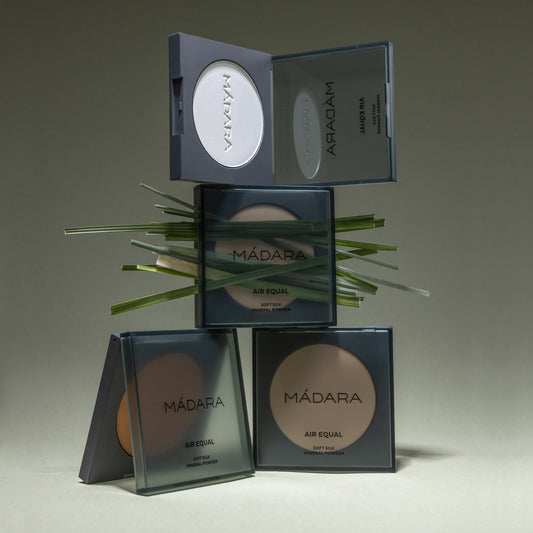 MADARA - AIR EQUAL soft silk mineral powder 9g - WERTE FREUNDE