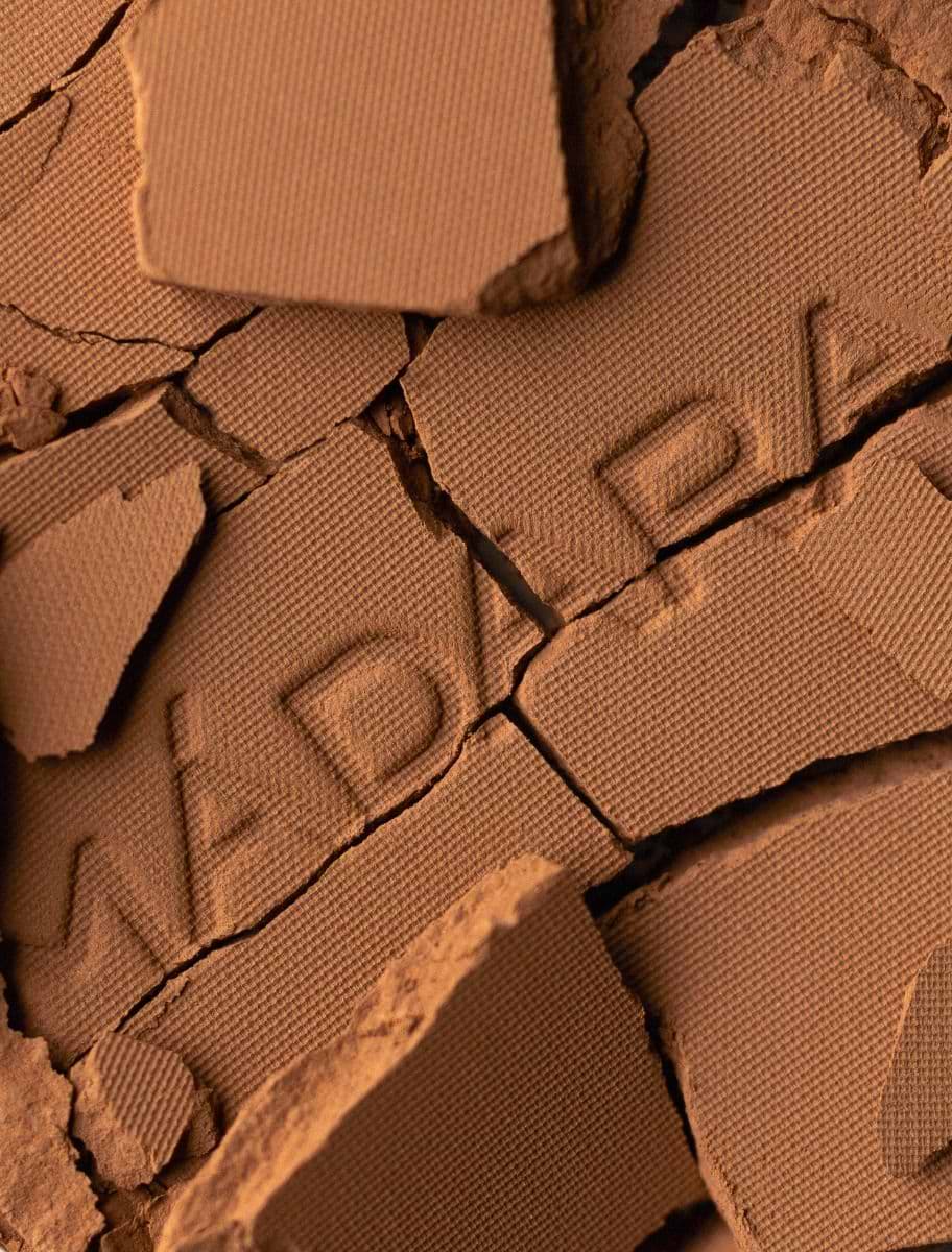 MADARA - AIR EQUAL soft silk mineral powder 9g - WERTE FREUNDE