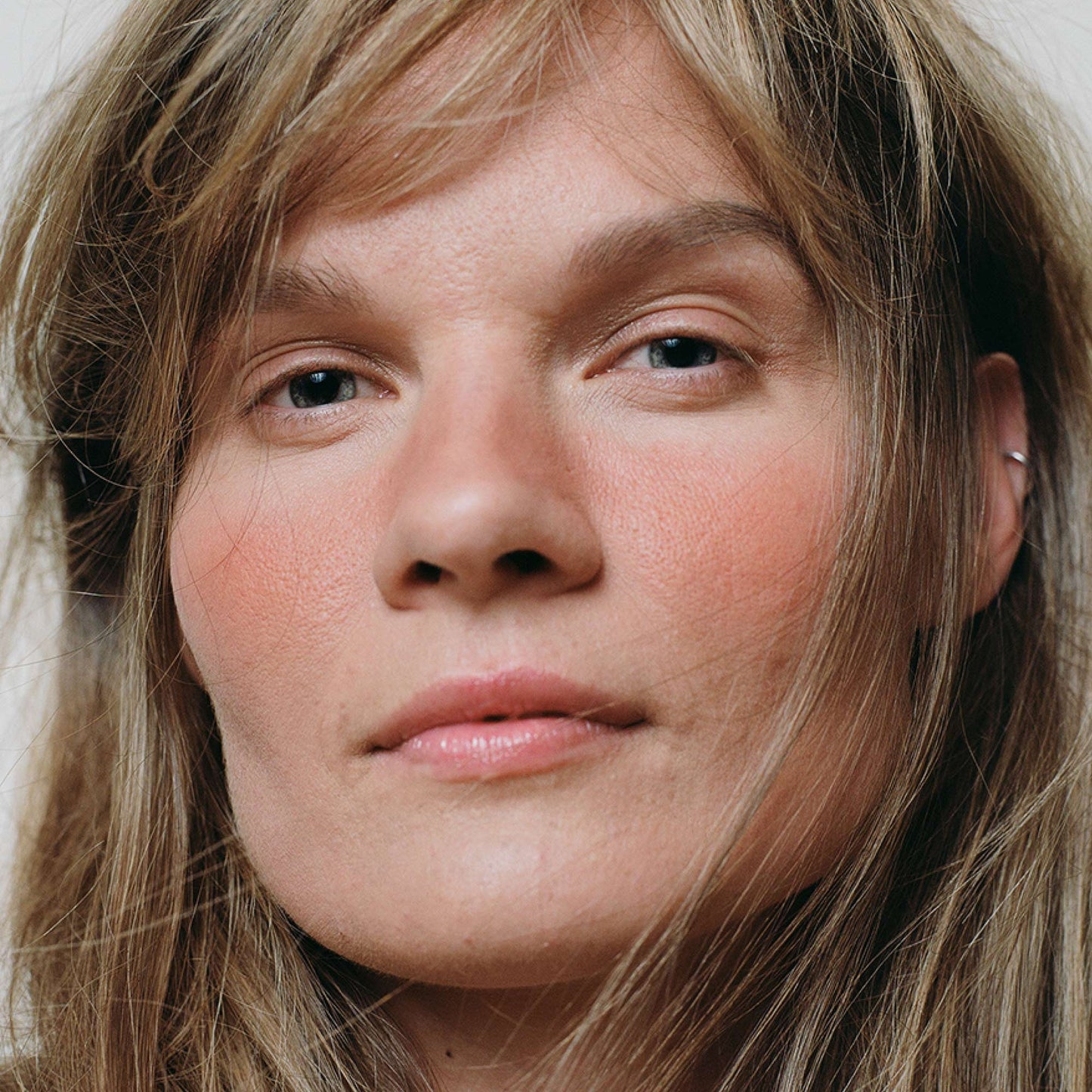 MADARA - MAGNETIC BLUSH mineral blush 6g - WERTE FREUNDE