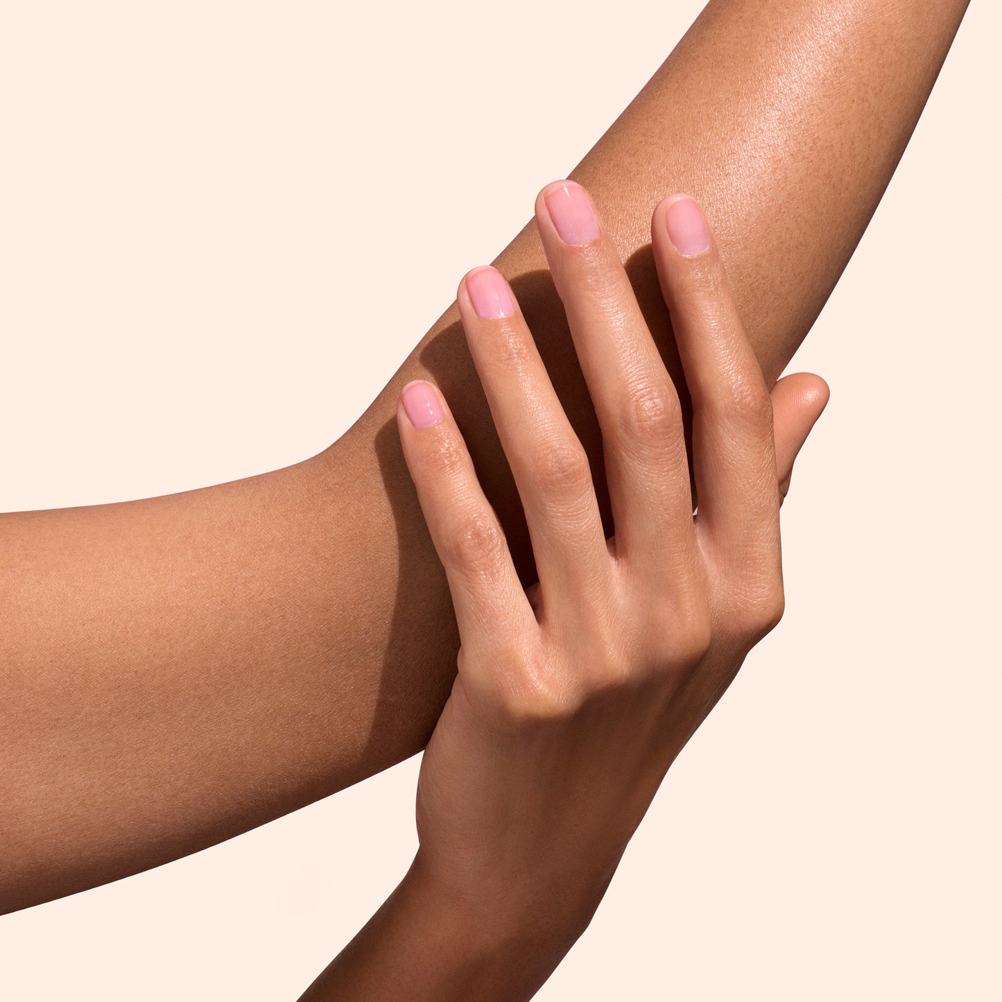 Manucurist - Nagellack Active Glow Grape 15ml - WERTE FREUNDE