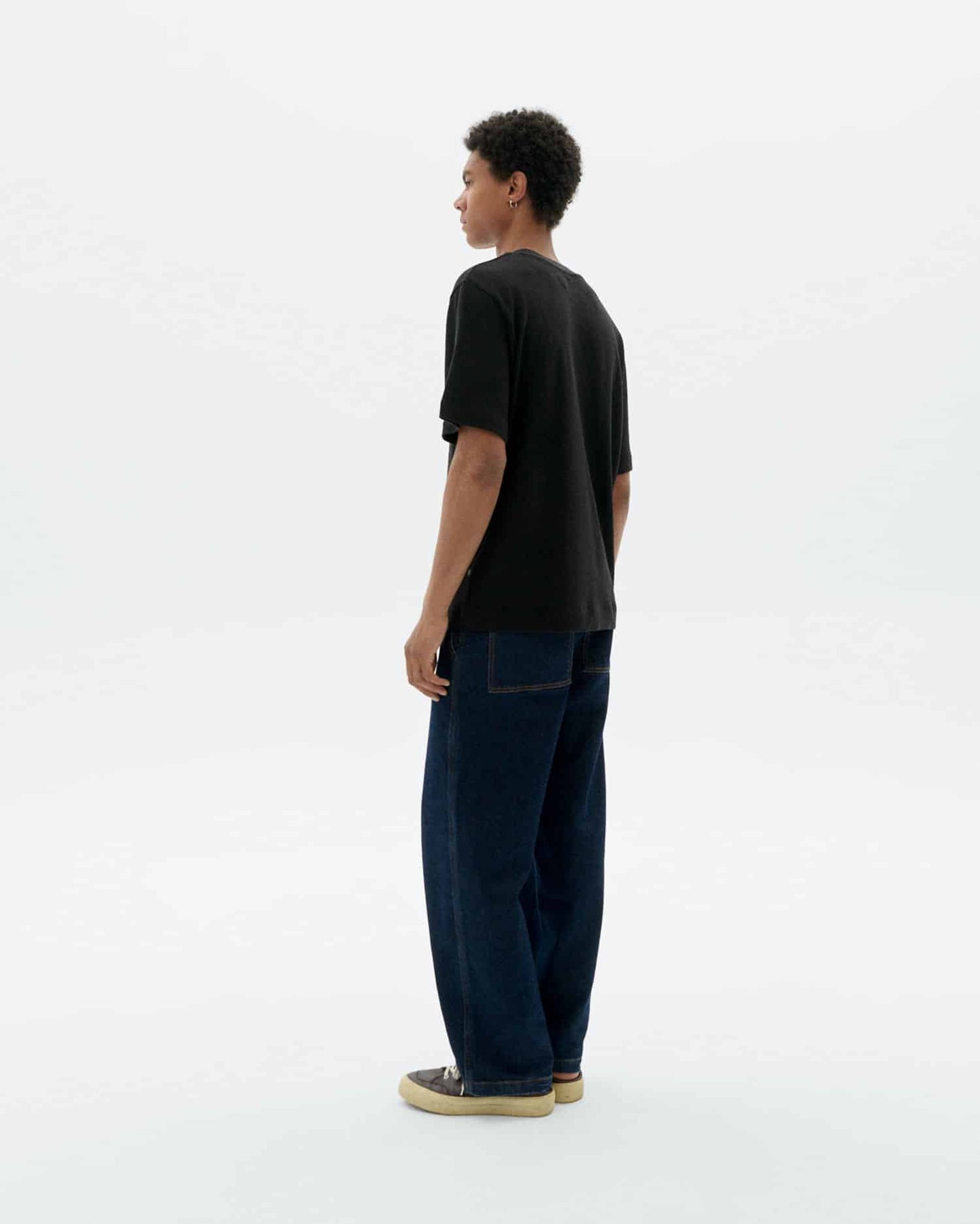 Thinking MU - BLACK HEMP ROY T-SHIRT BLACK - WERTE FREUNDE