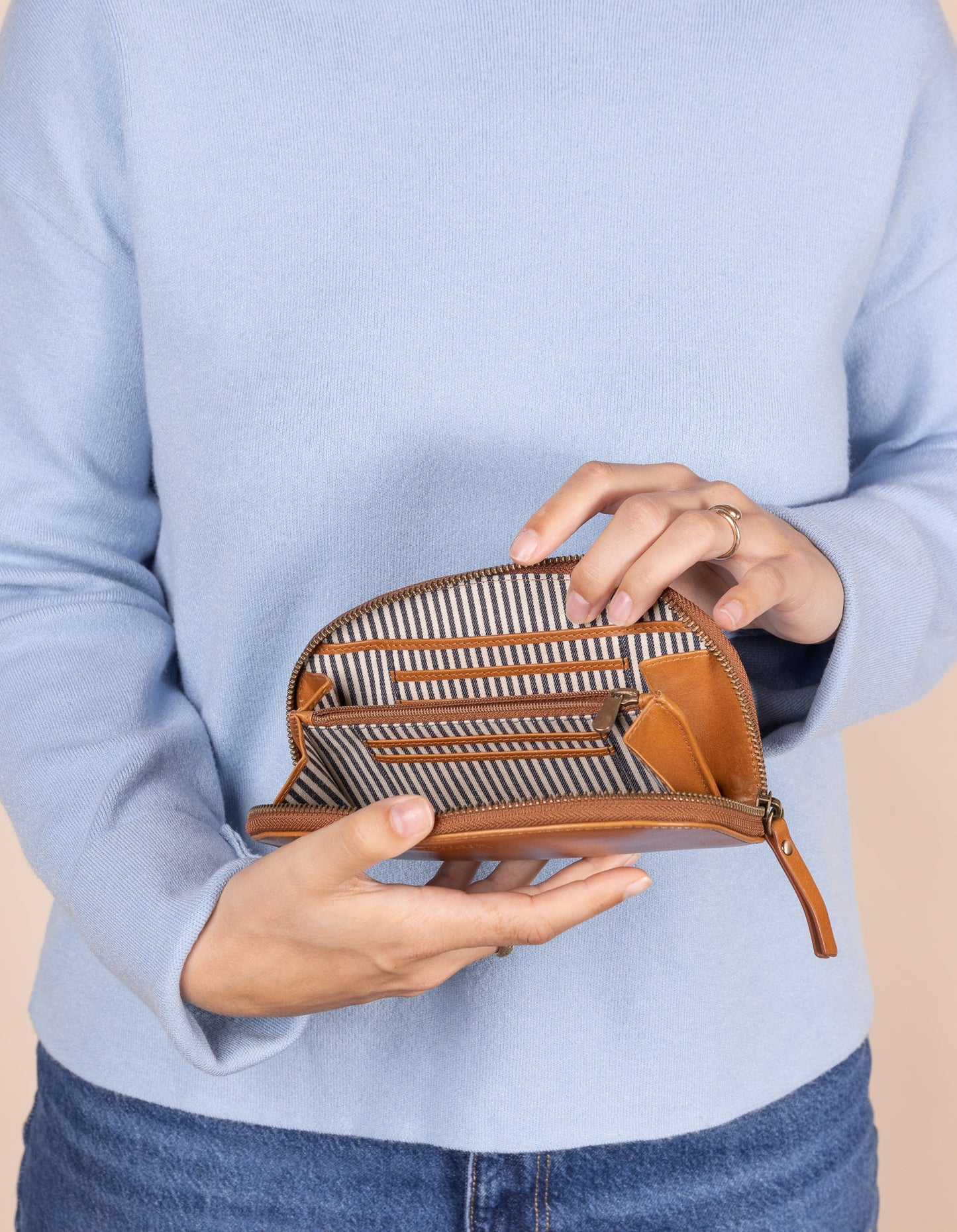 omybag - Blake Wallet Cognac Classic Leather - WERTE FREUNDE