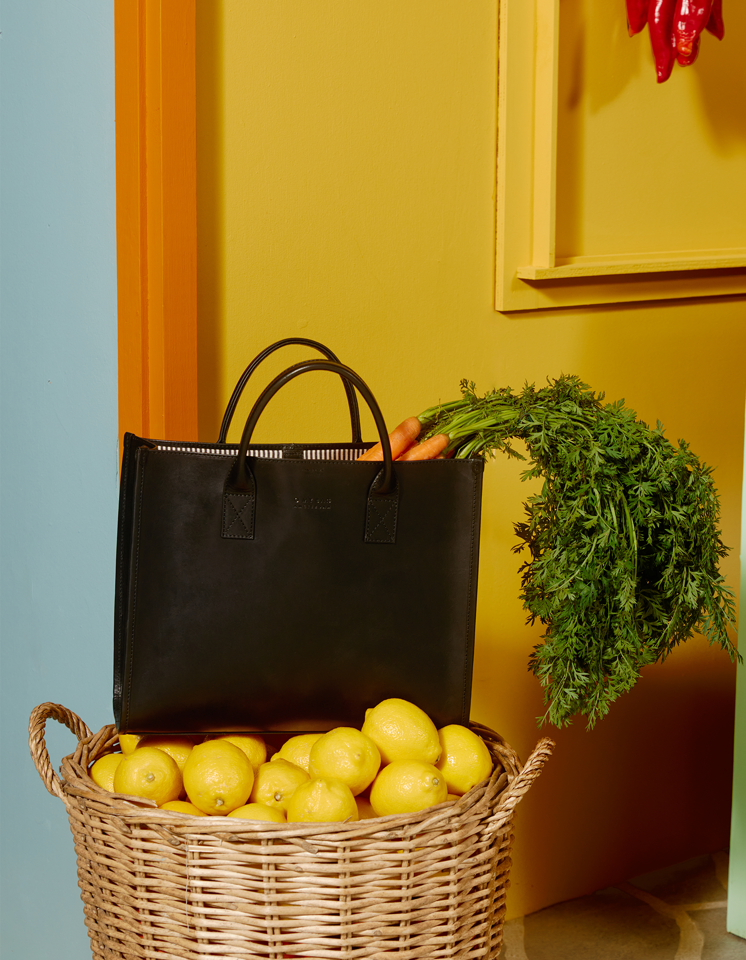 O MY BAG - JACKIE BAG Black Classic Leather - WERTE FREUNDE