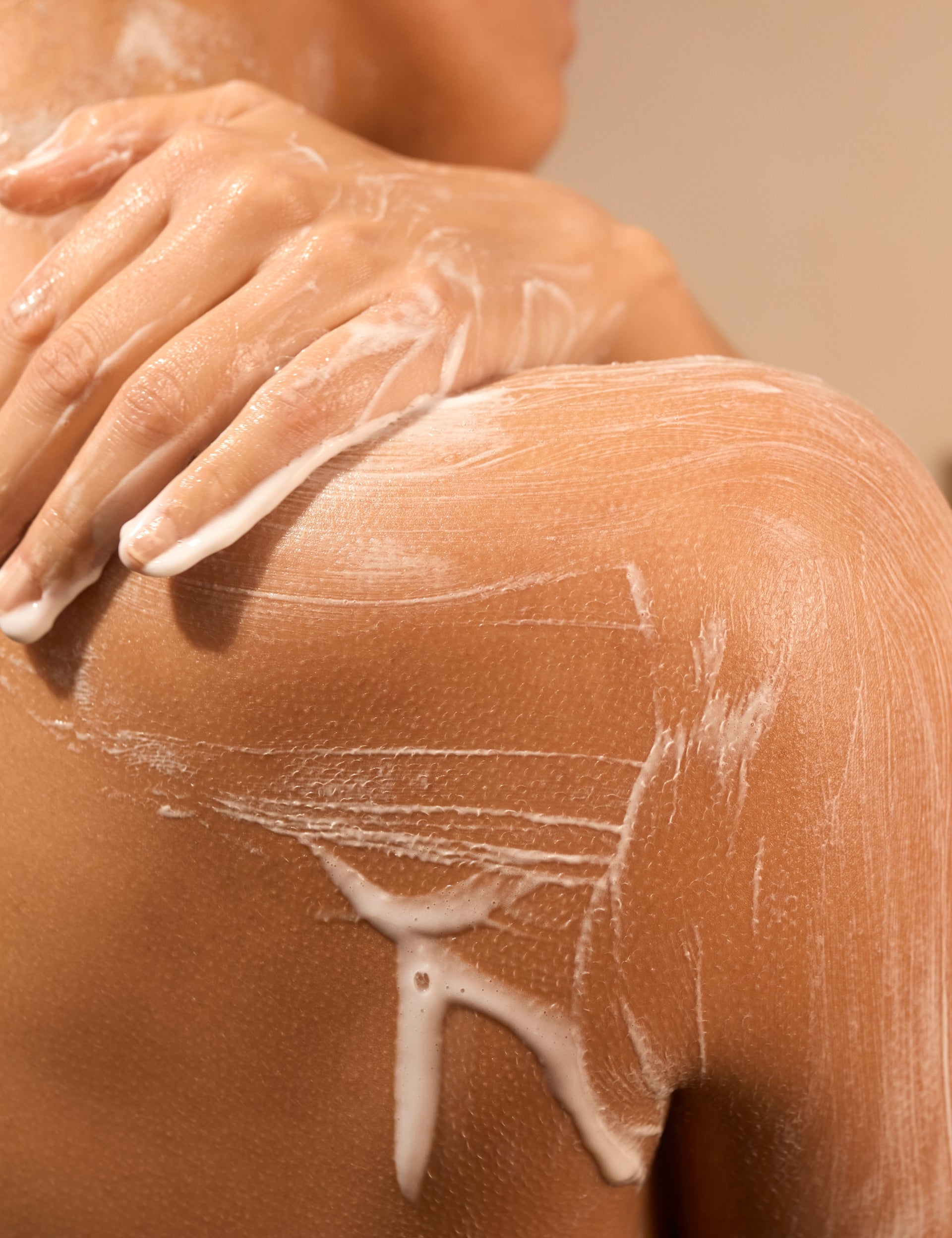 Pai - GENTLE GENIUS™ Barrier Care  Replenishing Body Wash 250ml - WERTE FREUNDE