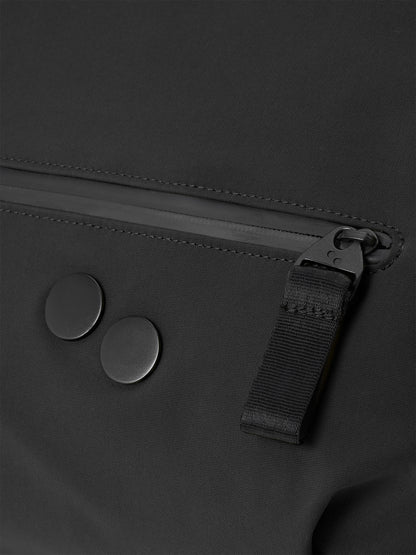 pinqponq - AKSEL Solid Black - WERTE FREUNDE