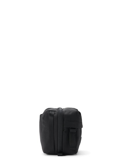 pinqponq - Washbag Crinkle Black - WERTE FREUNDE