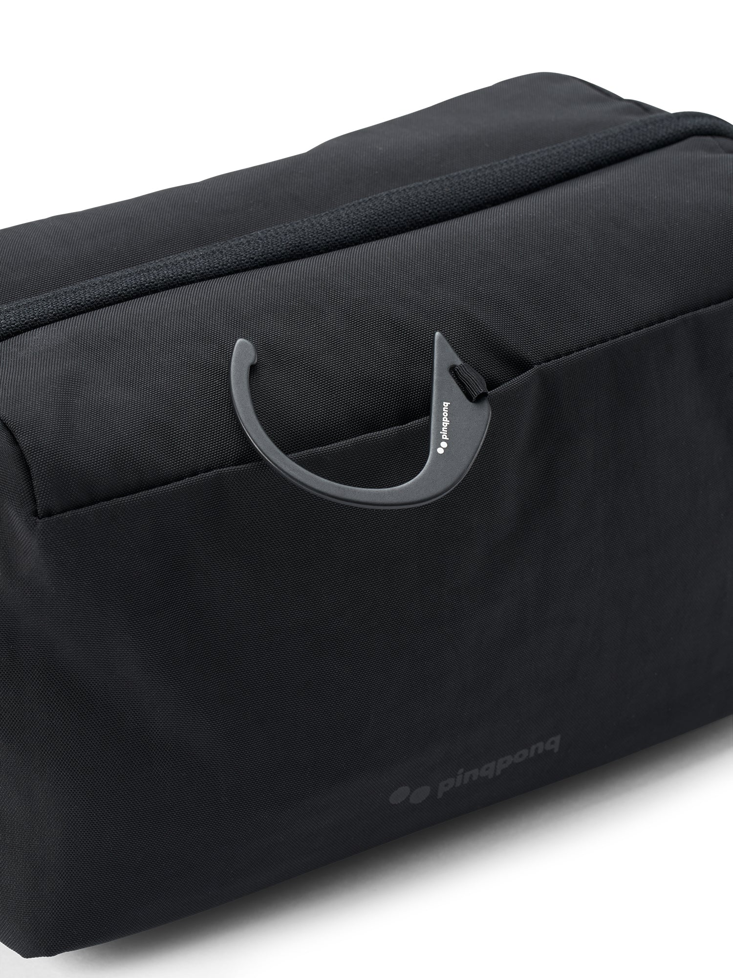 pinqponq - Washbag Crinkle Black - WERTE FREUNDE