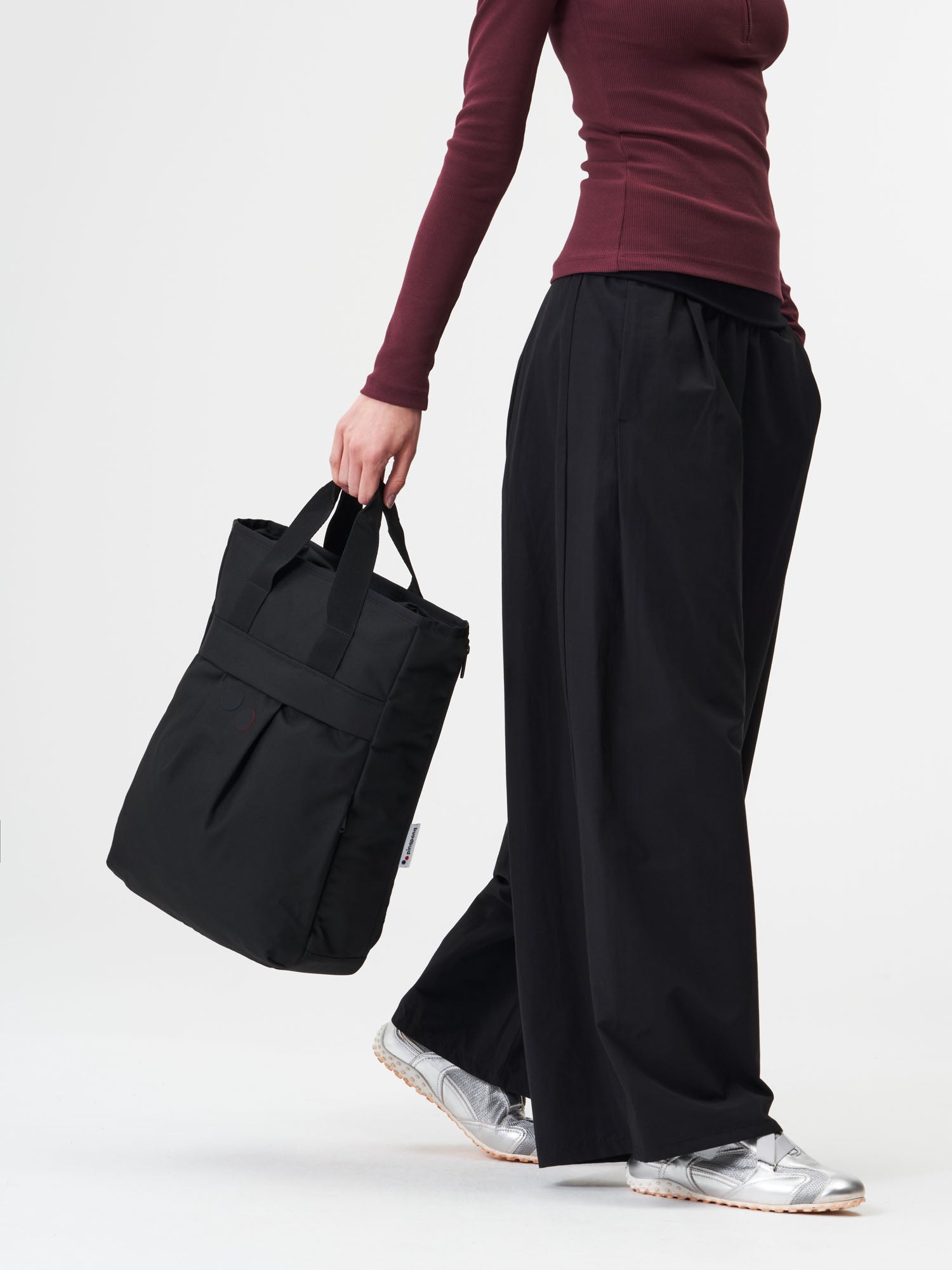 pinqponq - KOMO Rooted Black - WERTE FREUNDE