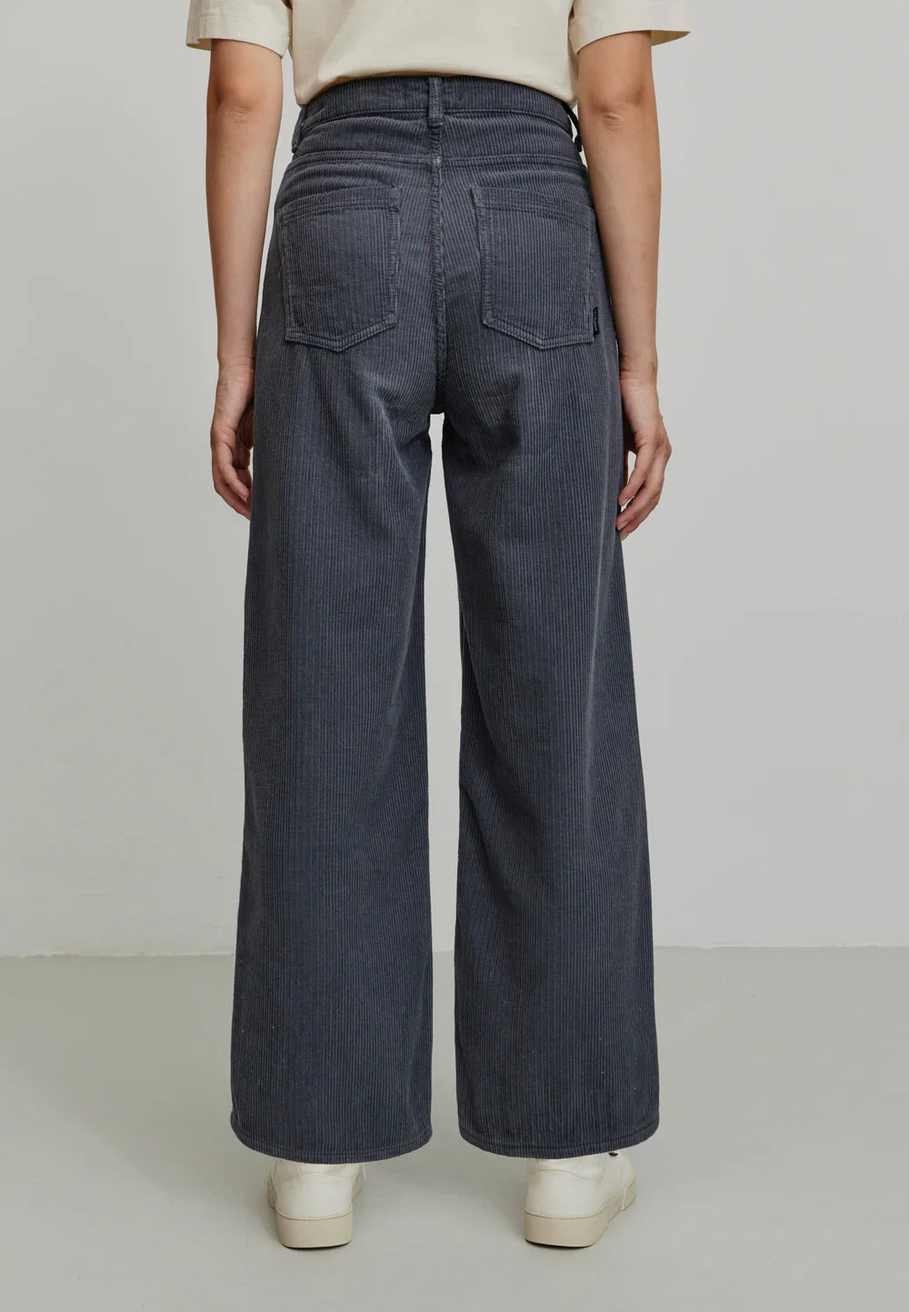 recolution - Pants ERICA CORDUROY denim blue - WERTE FREUNDE