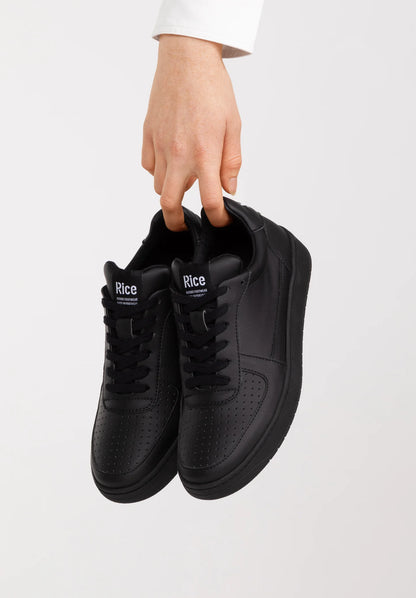 Rice - Sneaker OPEN21 Triple Black - WERTE FREUNDE