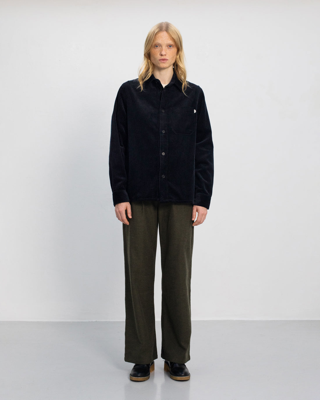 ROTHOLZ - Cord Casual Shirt Organic Cotton True Black - WERTE FREUNDE