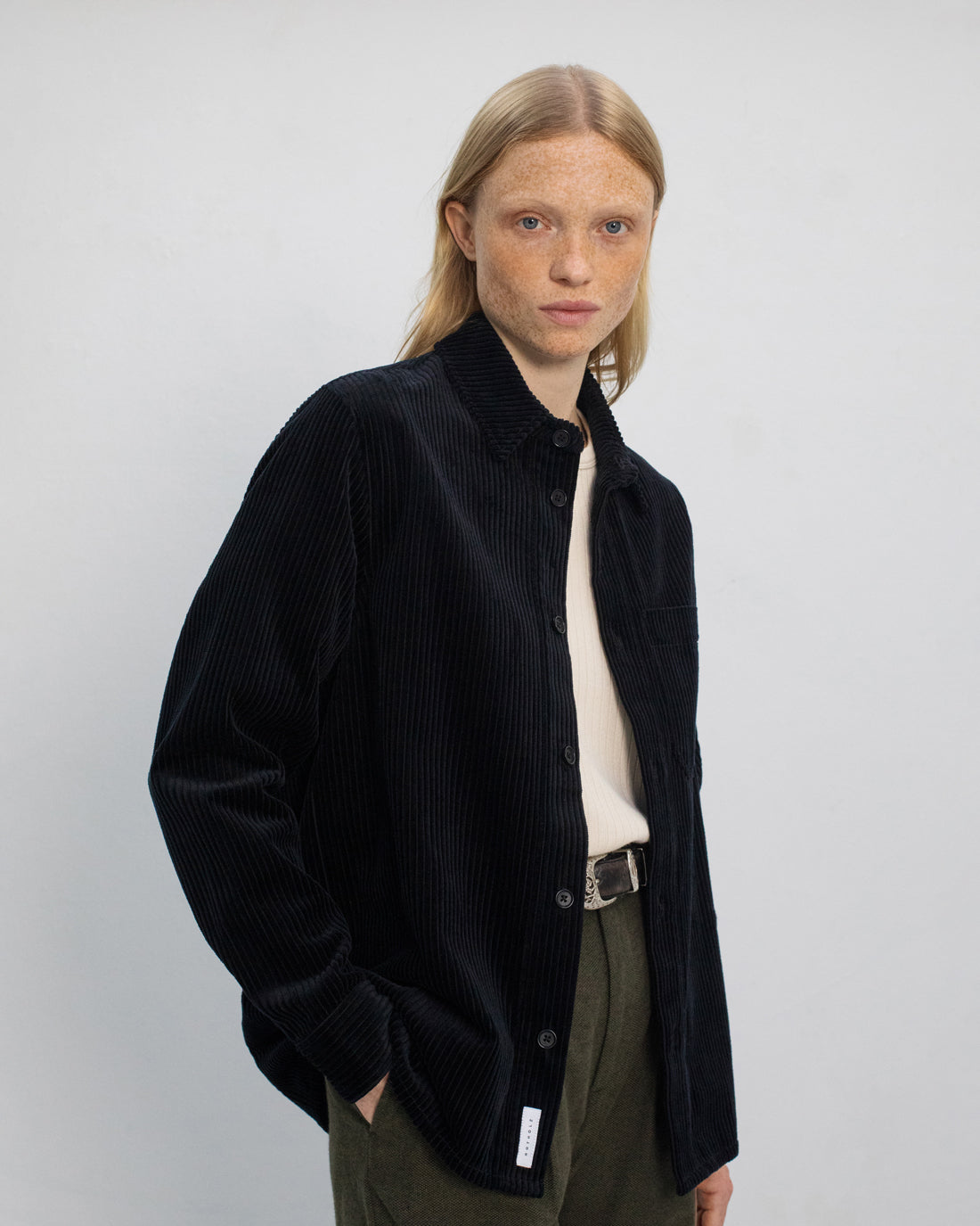 ROTHOLZ - Cord Casual Shirt Organic Cotton True Black - WERTE FREUNDE
