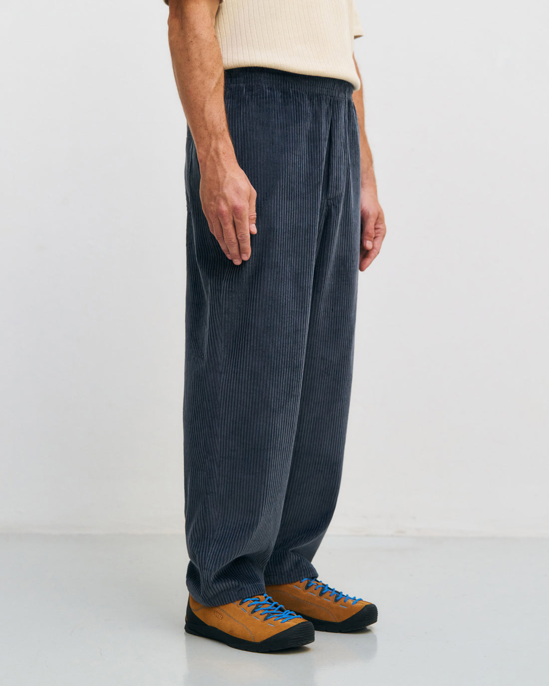 ROTHOLZ - Cord Wide Pant Organic Cotton Stone Blue - WERTE FREUNDE