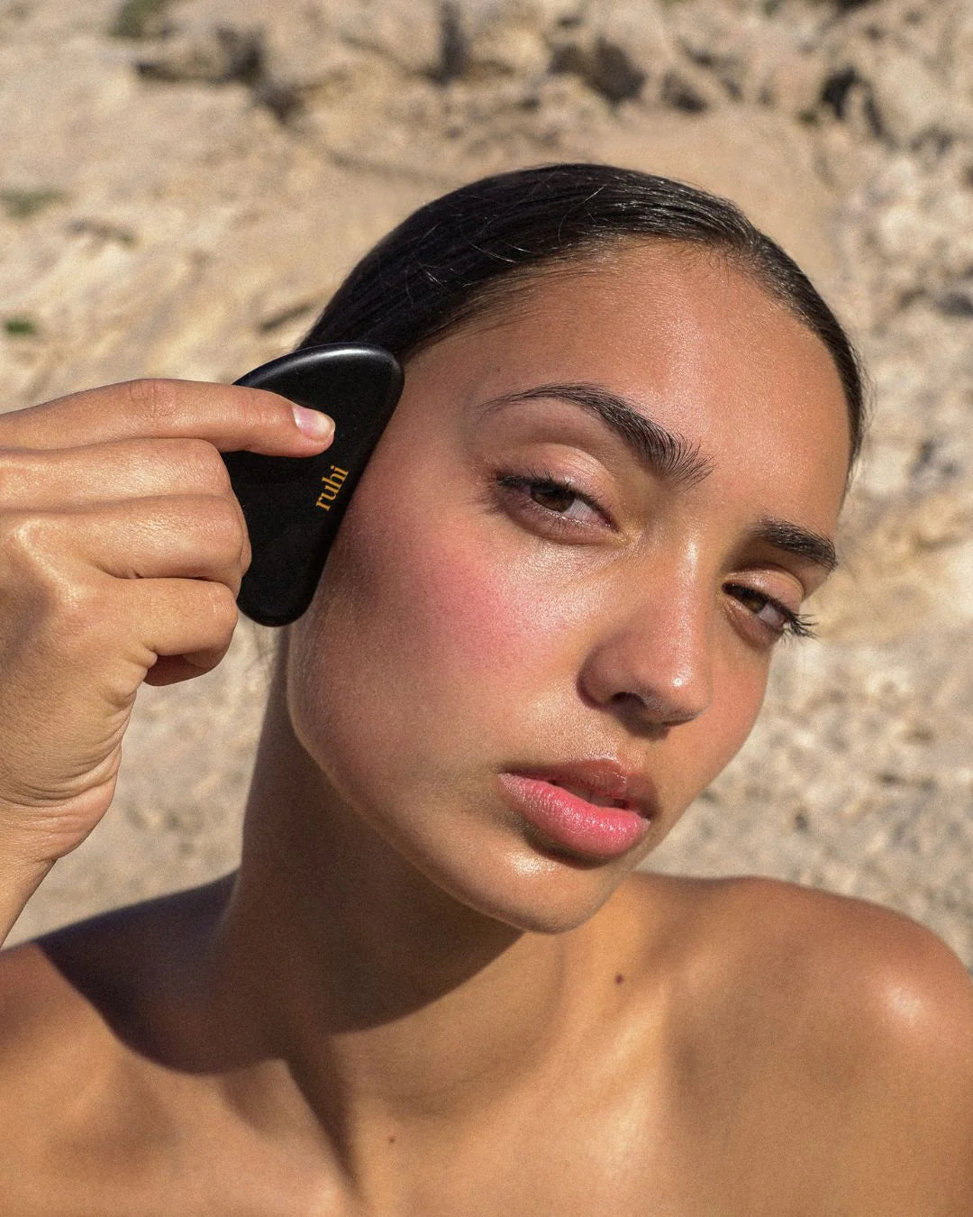 ruhi - the Obsidian Gua Sha  1 Stk. - WERTE FREUNDE